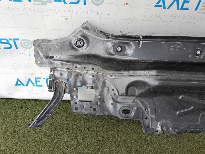 Panou spate VW Jetta 19-26 2 piese, perforat, grafit