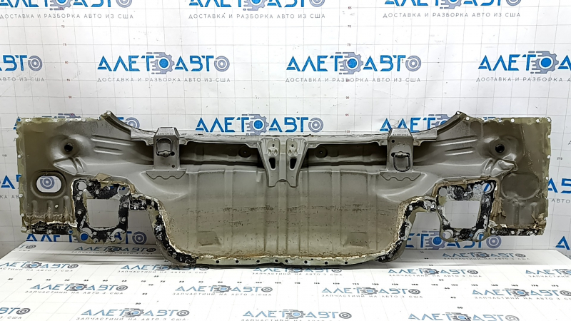 Задняя панель Chevrolet Malibu 16-25 высверлена, черная