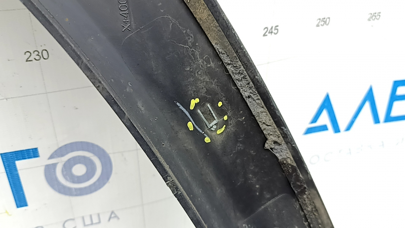 Ornament aripă dreapta față Mercedes X167 GLS 450 20-23 structură, fixare ruptă, zgârieturi