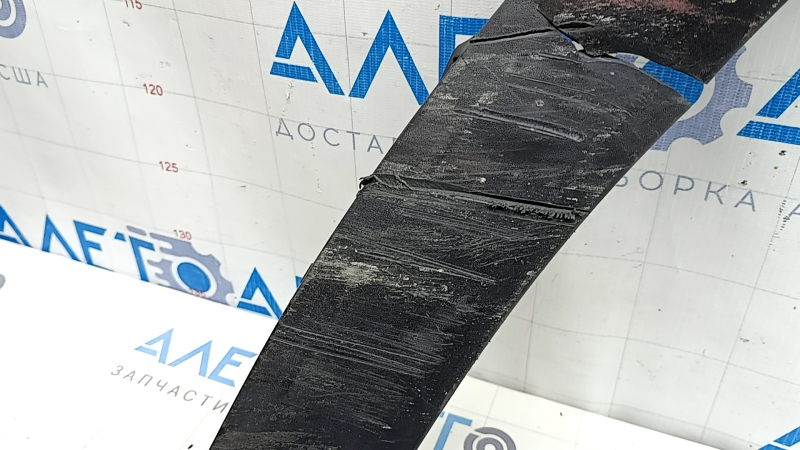 Ornament arc aripă spate dreapta Mercedes X167 GLS 450 20-23 structură, crăpat, zgârieturi stupide