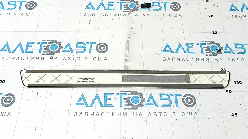 Ornament prag ușă dreapta față Mercedes X167 GLS 450 580 20-26 cromat cu iluminare din spate, uzat