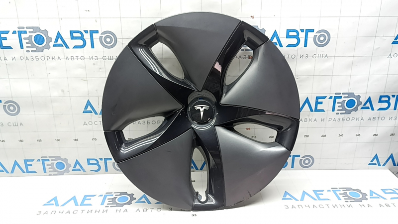 Колпак колесный R18 Tesla Model 3 18-23 тип 1, царапины