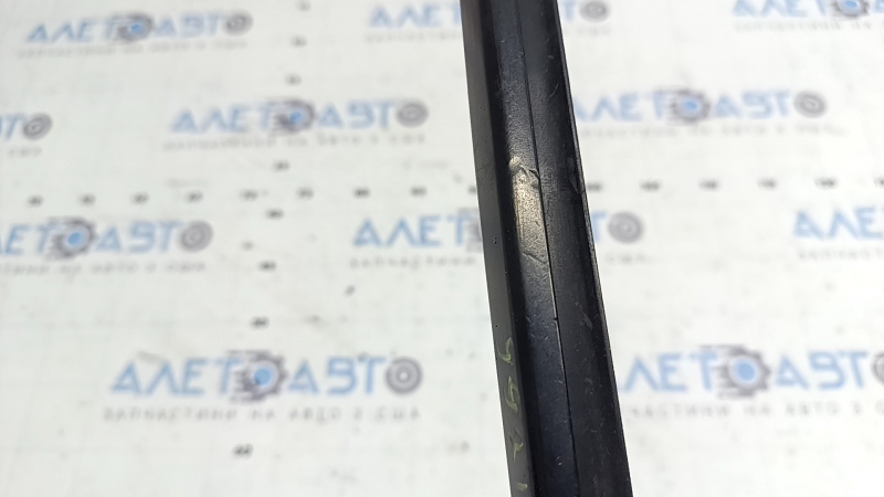 Bandă parbriz dreapta Audi A3 8V 15-20 4d, 5d, zgârieturi, crestături
