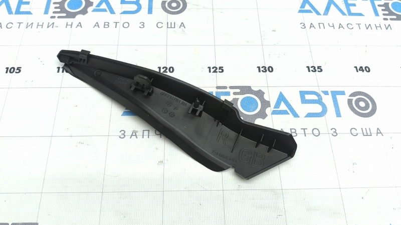 Garnitura grila stergatorului de parbriz dreapta Mazda 6 18-21 nou original
