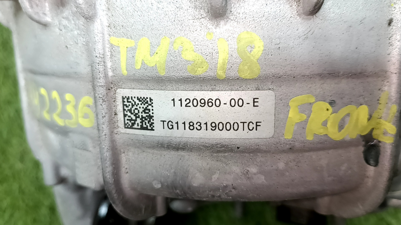 Электродвигатель передний Tesla Model 3 18-23 107к