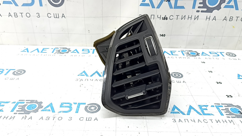 Deflector conductă de aer bord dreapta Ford Escape MK3 13-19 negru cu negru lucios, uzat lucios