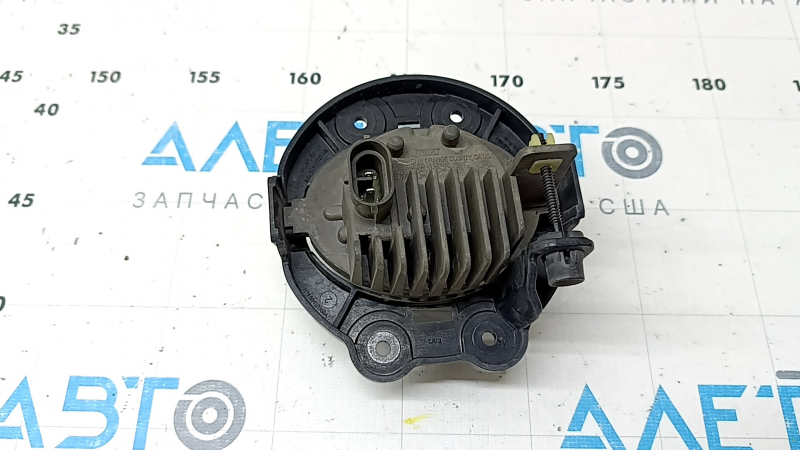 Противотуманная фара птф правая Jeep Cherokee KL 19 LED, песок