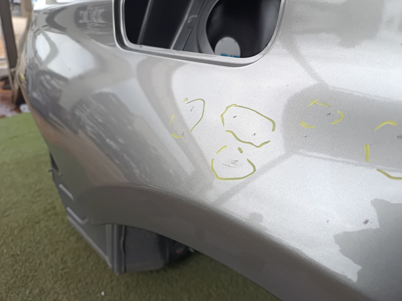 Четверть крыло задняя правая BMW 3 F30 12-18 отпилено с центральной стойкой, серебро, тычки