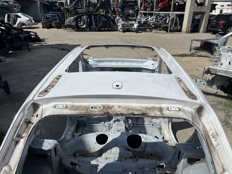 Крыша металл Jeep Cherokee KL 19-23 под панораму, на кузове, тычки