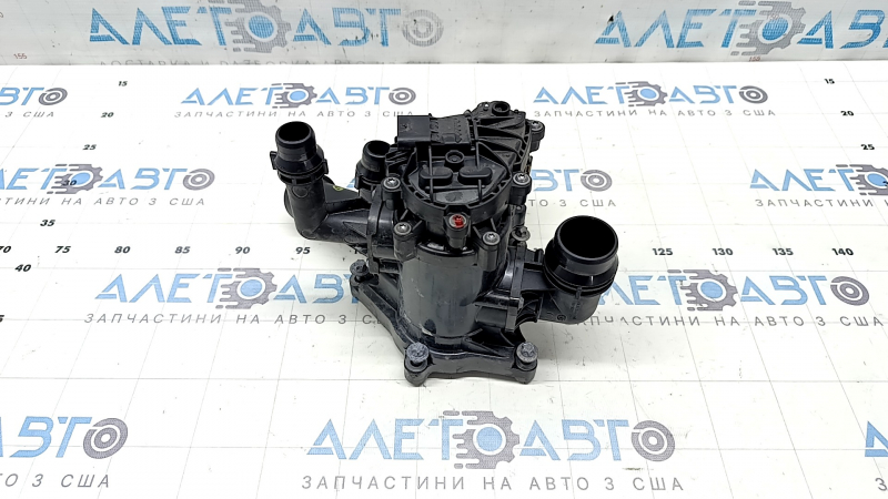 Корпус термостата BMW X7 G07 19-22 3.0T