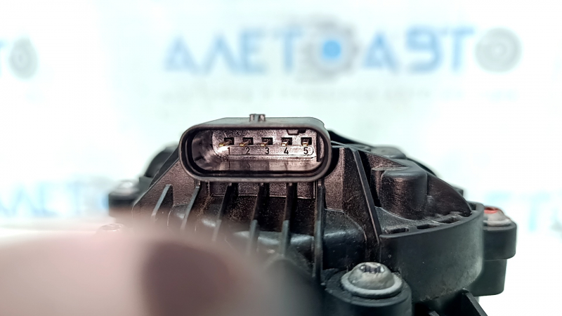 Корпус термостата BMW X7 G07 19-22 3.0T