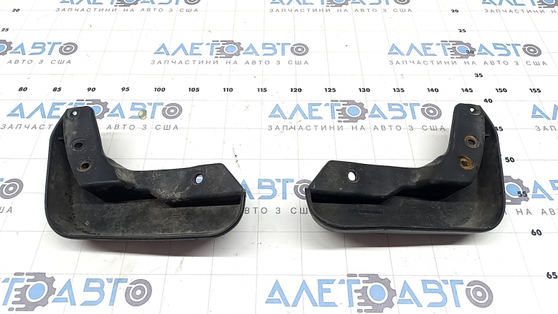 Брызговики передние комплект 2шт Audi A3 8V 15-20 4d потерты