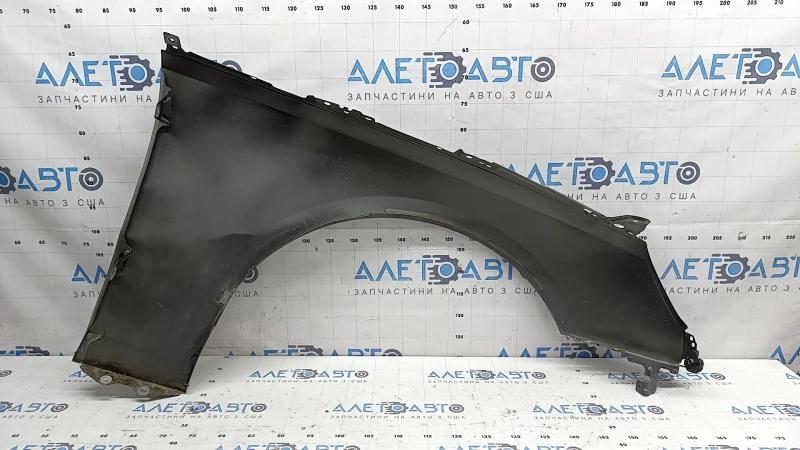 Aripă stânga față Audi A4 B9 20-25 cu suporturi, grafit LX7H, îndoită, cu denivelare, lipită
