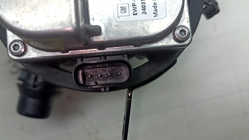 Pompă de răcire cu invertor pentru Chevrolet Equinox EV 24-26