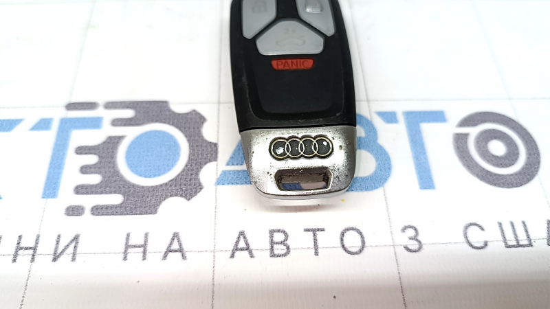 Ключ smart Audi A4 B9 20-25 тип 1, 4 кнопки, потерт, царапины