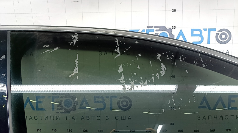 Дверь в сборе передняя правая Audi A4 B9 18-25 графит LX7H, в клее, царапины на накладке