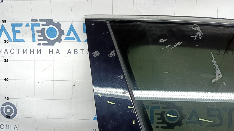 Дверь в сборе передняя правая Audi A4 B9 18-25 графит LX7H, в клее, царапины на накладке