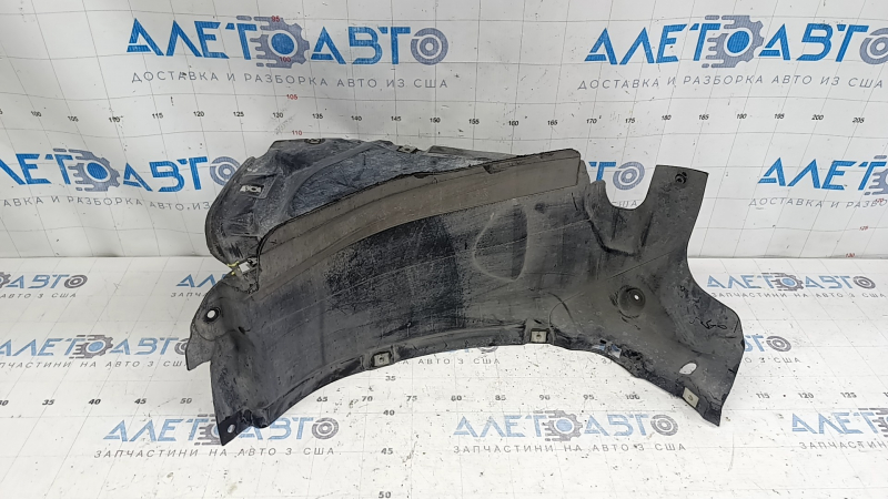 Căptușeală aripă față dreapta, parte față, Audi A4 B9 17-25, spartă