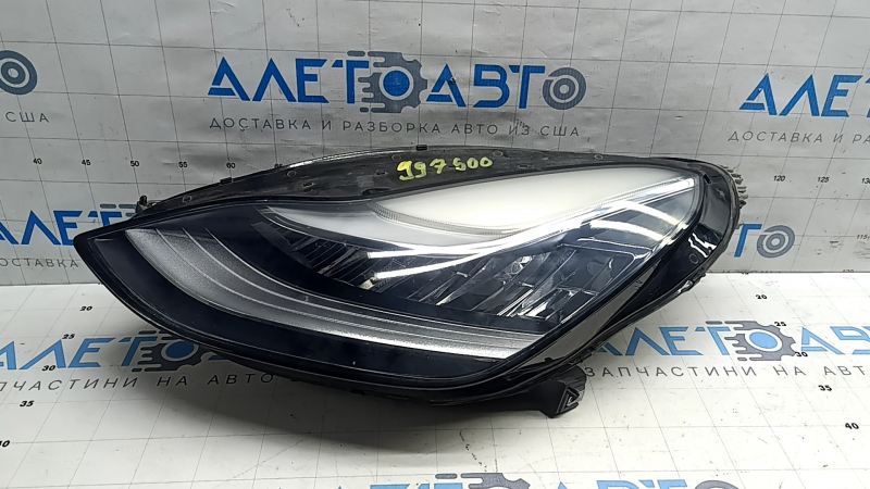 Фара передняя левая Tesla Model Y 20-25 LED без крепления, сколы, царапины
