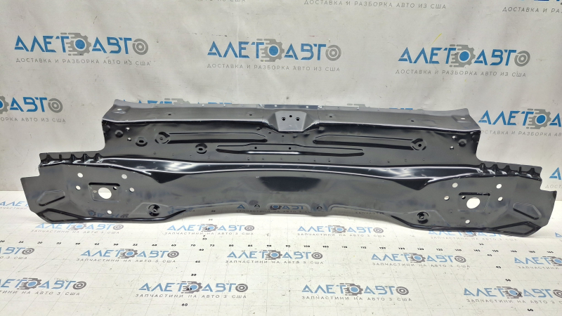 Panoul spate al Mitsubishi Outlander 22-26