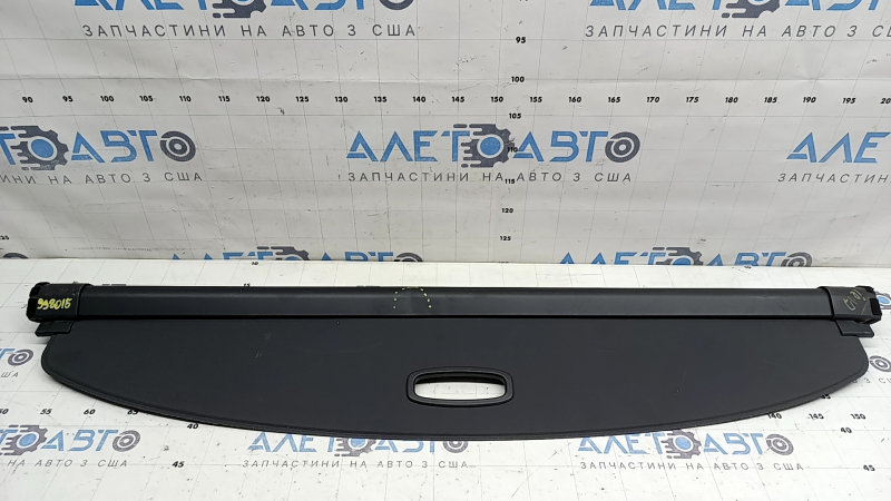 Шторка багажника Hyundai Ioniq 17-22 черная, царапины, вмятинка