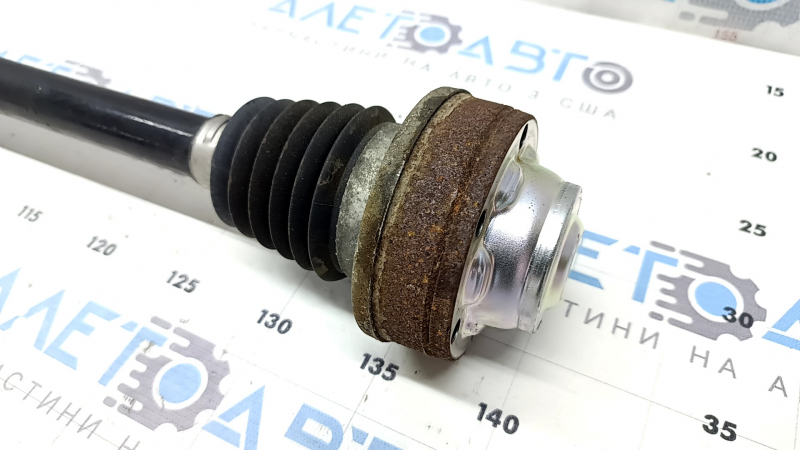 Semiardă arbore transmisie spate stânga Audi Q3 83A 19-25 ruginită
