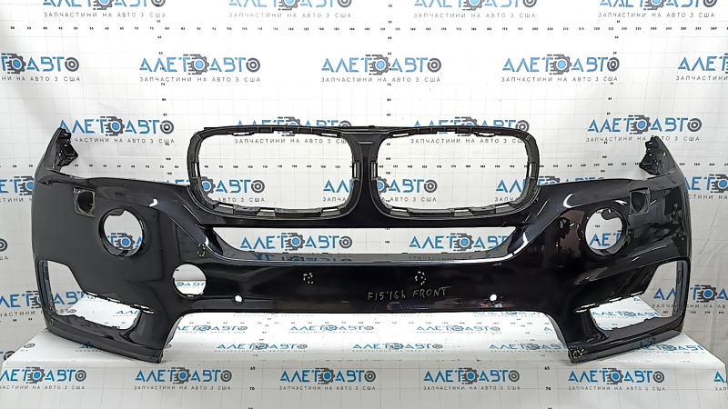 Бампер передний голый BMW X5 F15 14-18 под 2 парктроника, омыватели фар, черный, тычки, вмятины, нештатные отверстия
