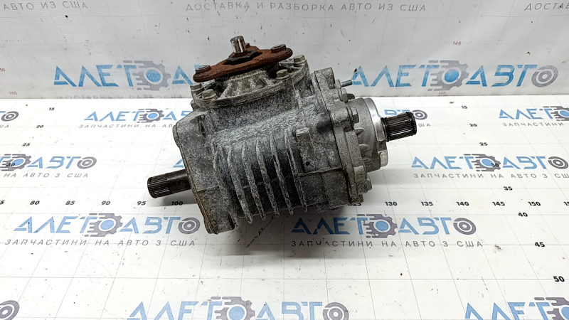 Передний редуктор Audi Q3 83A 19-25 94к, подклинивает, на запчасти