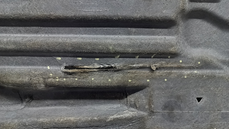 Protecție rezervor stânga BMW X5 F15 16-18, decuplaj tip ruptură