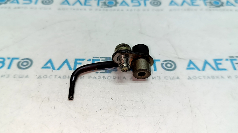 Injector de ulei pentru motor cu ardere internă Hyundai Ioniq 17-22 HEV, PHEV 1.6 G4LE cu șurub