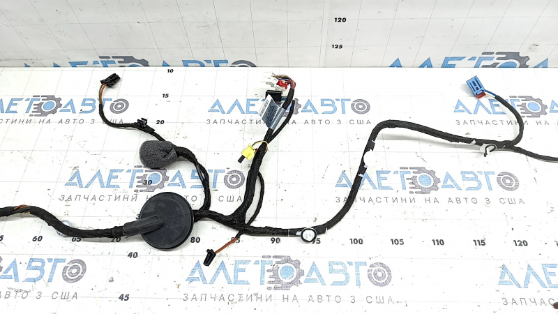 Проводка двери передней правой Audi Q5 80A 18-24 keyless, под камеру
