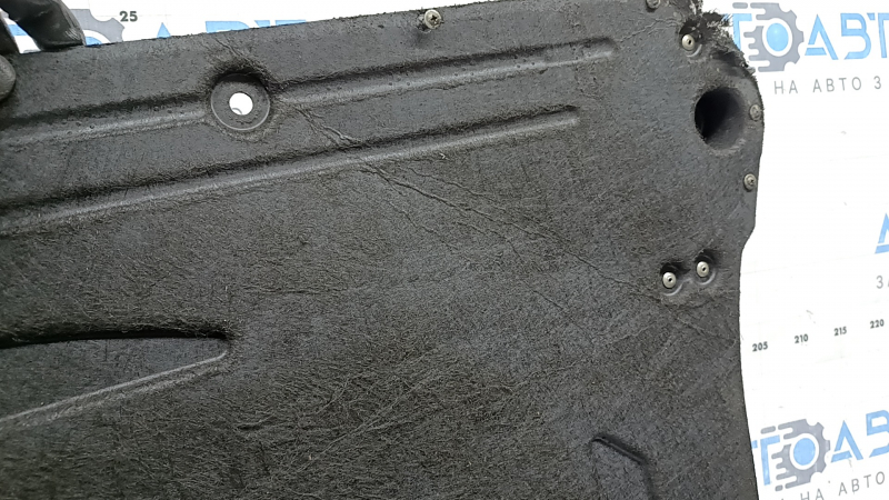 Protecție motor pentru Volvo XC90 16-20, fragment lipsă, îndoită, în ulei