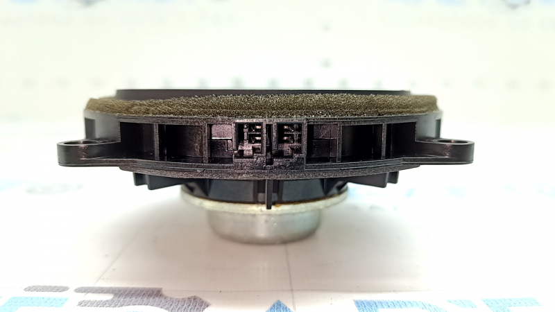 Difuzor portiera fata stanga BMW X3 F25 11-17 Harman Kardon