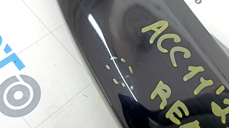 Eleron portbagaj Honda Accord 23-26 negru lucios, zgârieturi