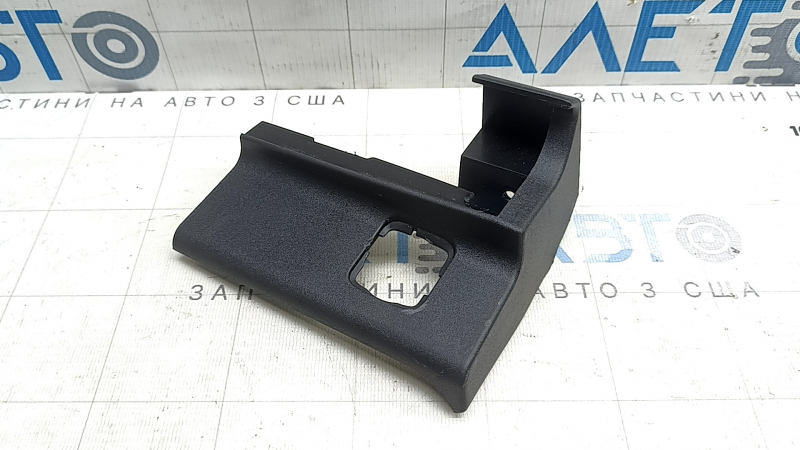 Ornament covor scaun pasager stânga față Ford Mustang Mach-E 21-26 zgârieturi