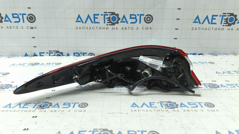 Lampă halogenă aripă exterioară dreapta Toyota Camry v70 21-24