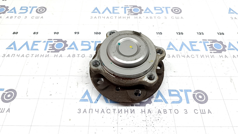 Ступица передняя правая BMW X3 F25 15-17 RWD
