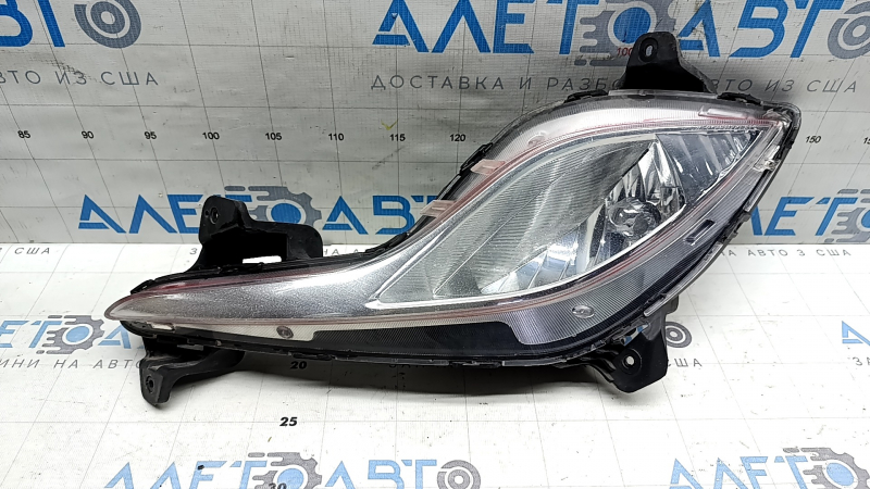 Proiector ceață stânga, Hyundai Sonata 11-15 hibrid, zgârieturi, nisip