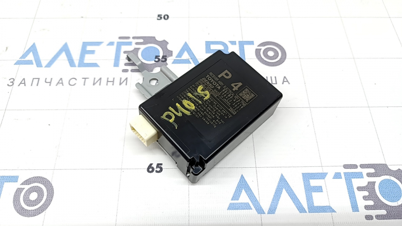 RECEIVER ASSY, ELECTRICAL KEY & TPMS Toyota Prius V 17-17