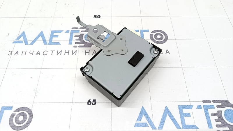 RECEIVER ASSY, ELECTRICAL KEY & TPMS Toyota Prius V 17-17