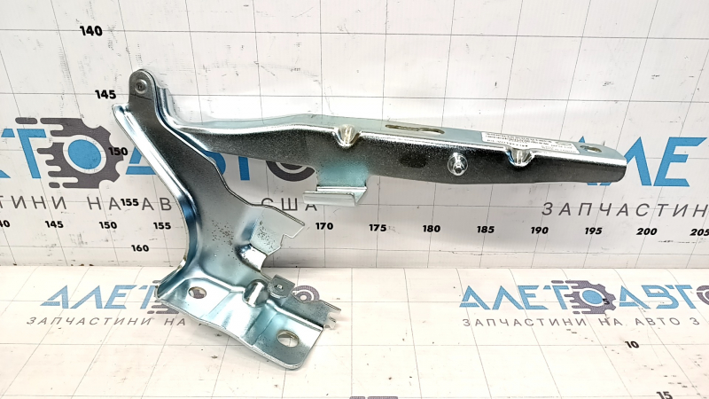 Петля капота правая Volvo XC60 18-26