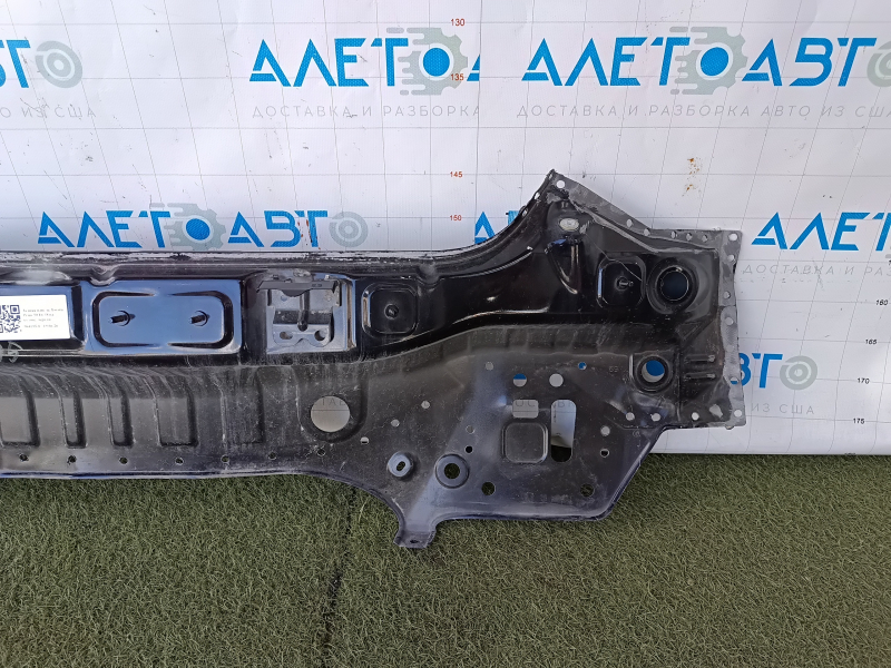 Задняя панель Toyota Prius 50 16-18 высверлена, черная