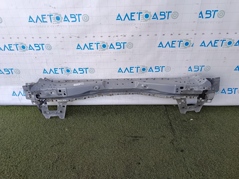 Задняя панель Ford Escape MK3 13-19 2 части, высверлена, серебро