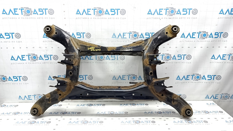 Subaru Forester 19-24 SK, subcadru spate ruginit, 6 microfisuri la bază