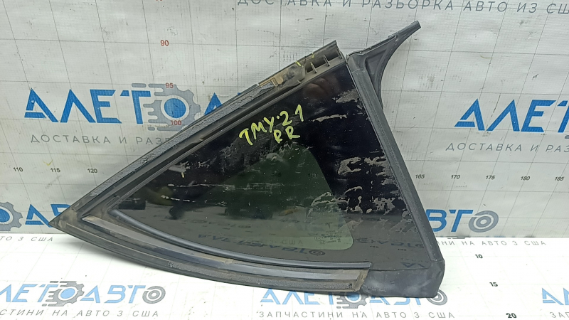 Geam spate dreapta din sticlă solidă Tesla Model Y 20-25 fără mulaj, garnitură ruptă