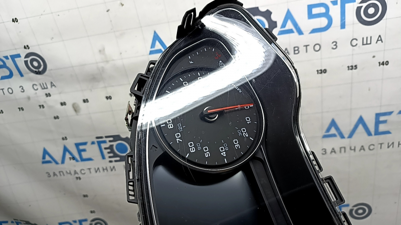 Tablou de bord Audi A6 C8 19-24 km/h, mph, 82k, zgârieturi