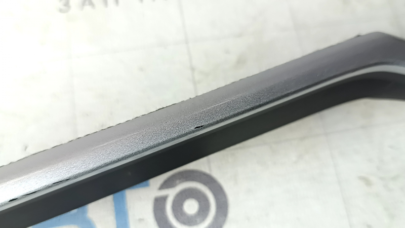 Bandă decorativă față dreapta Toyota Rav4 19-25 argintie, zgârieturi