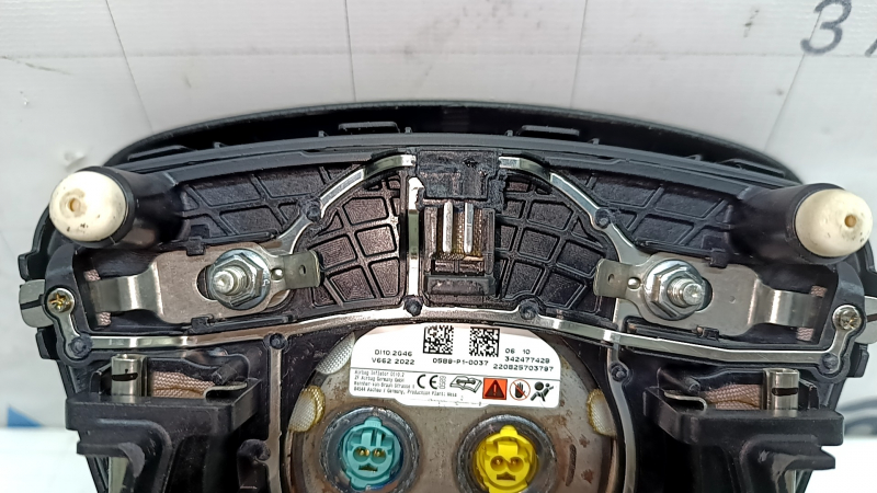 Подушка безопасности airbag в руль водительская Ford Escape MK4 20-26 черная