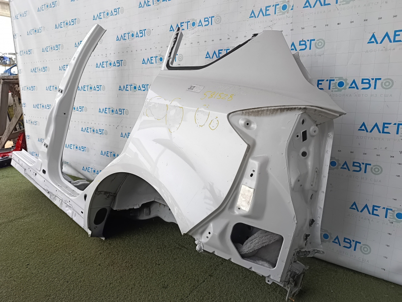 Б/У четверть кузова Ford C-Max MK2, 2013-2018, с тычками и примятиями