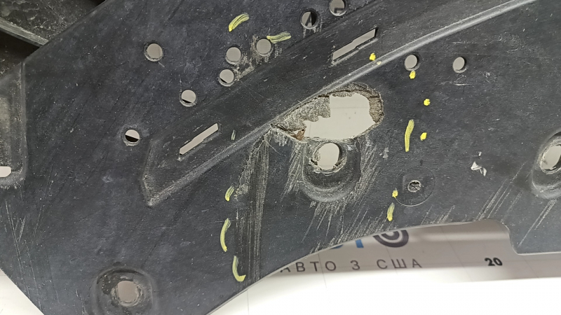 Protecția barei față pentru Audi A6 C8 19-25 S-Line este defectă